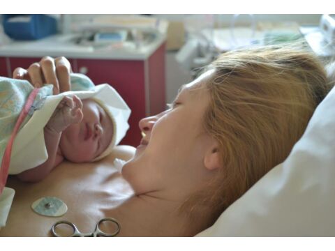 Élet egy újszülött babával - Hogyan éljük túl az első heteket?